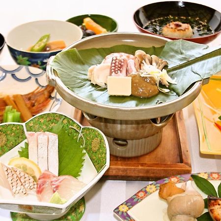 Oki Plaza Hotel Okinoshima  Bagian luar foto