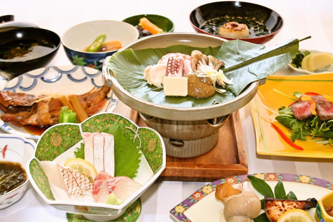 Oki Plaza Hotel Okinoshima  Bagian luar foto